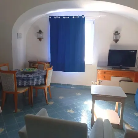 Appartamento Panoramico In Piazzetta Capri