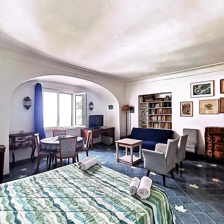 Panoramico In Piazzetta Appartamento
