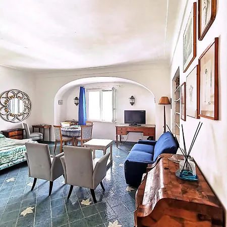 Panoramico In Piazzetta Appartement